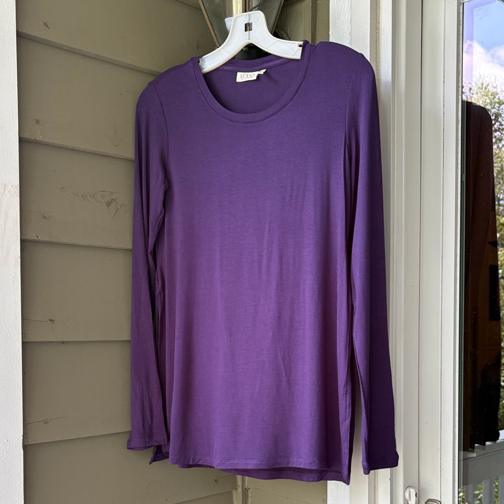 NWOT LOGO by Lori Goldstein-Purple Long Sleeve Tee w side slits for layering